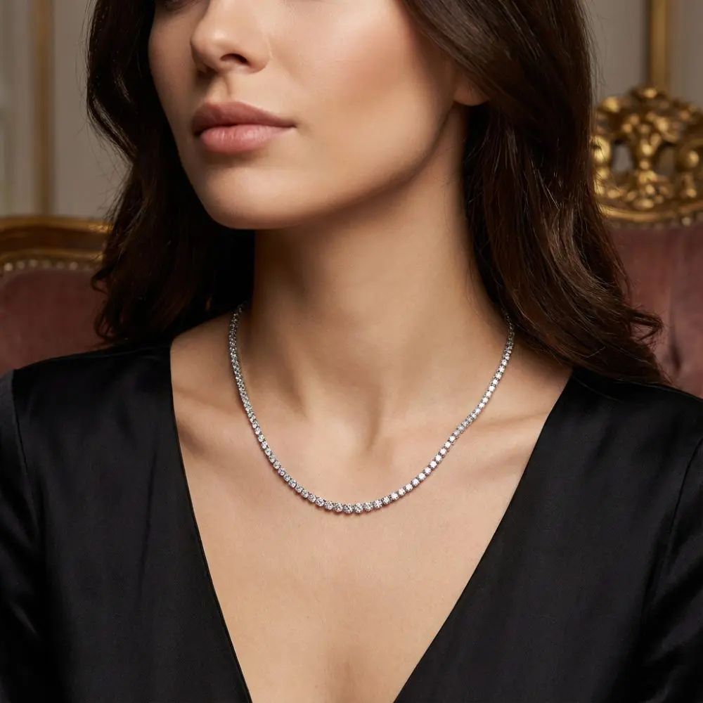 Graduated Diamond Rivière Tennis Necklace in 18K Gold