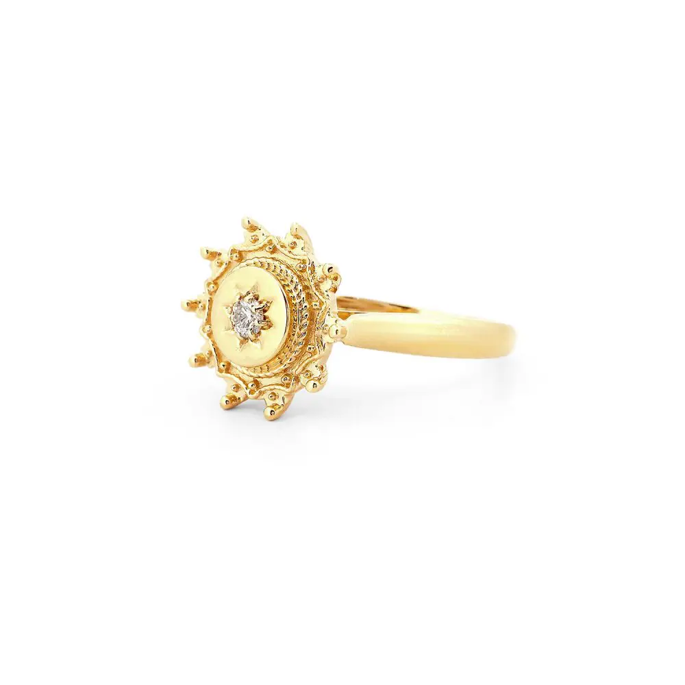 Diamond Ring in 9K Yellow Gold