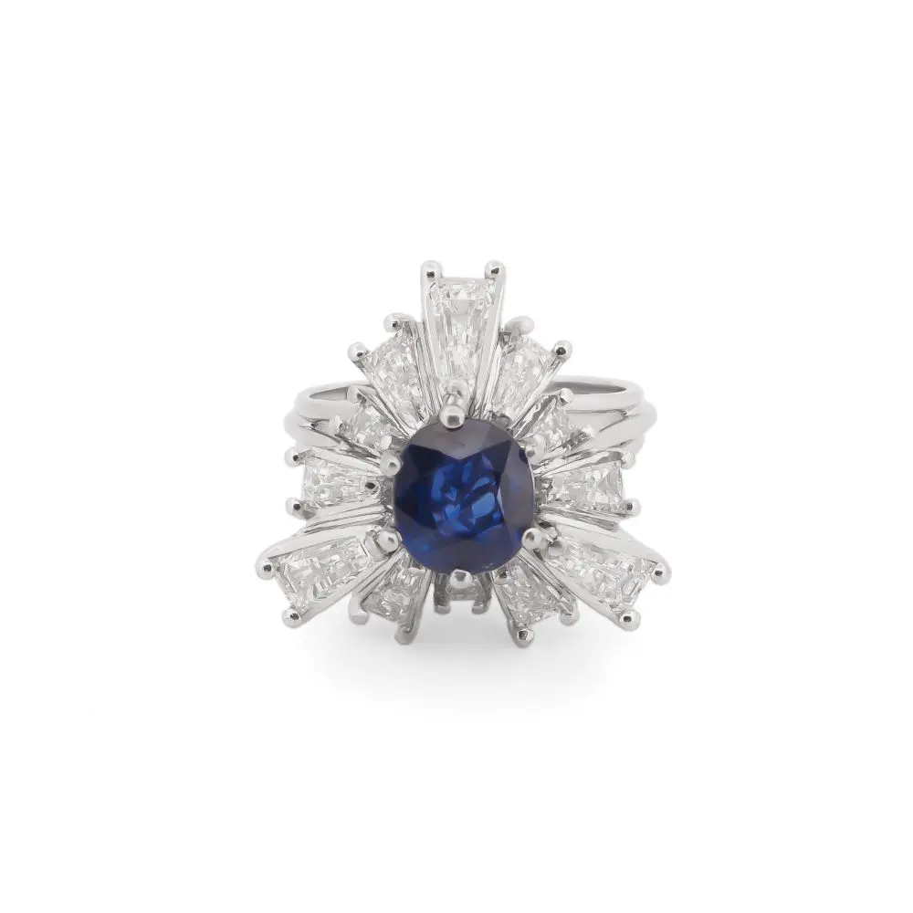 Sapphire & Diamond Vintage Ring in 18K Gold