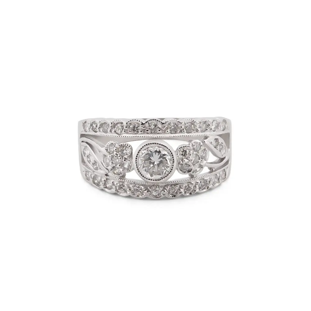 Diamond Dress Ring in 18K Gold