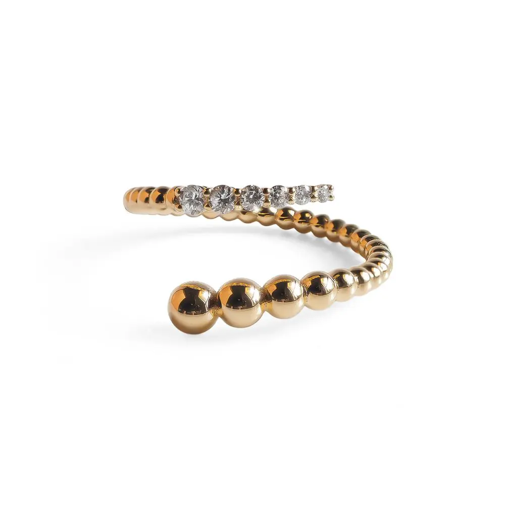 Diamond Ring in 18K Gold