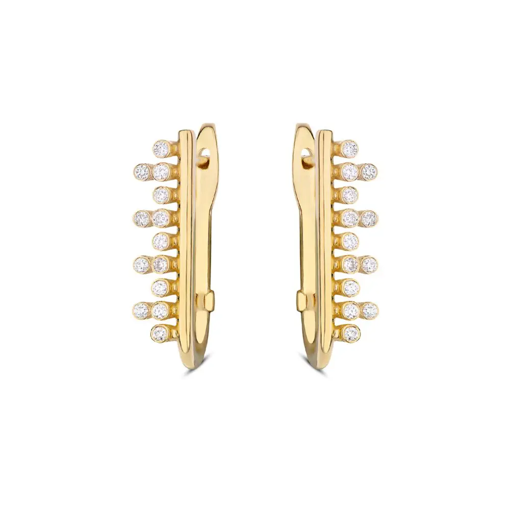 Diamond Straight Bar Earrings in 18K Gold